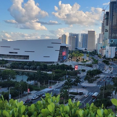 *REDUCED FOR A QUICK ALL-CASH ONLY SALE*Vacant and ready to