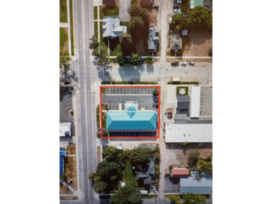 The Westside Commons Professional Plaza totals 11,236 square