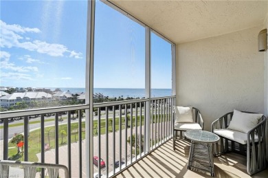 Tastefully remodeled and fully furnished 8th floor unit! This