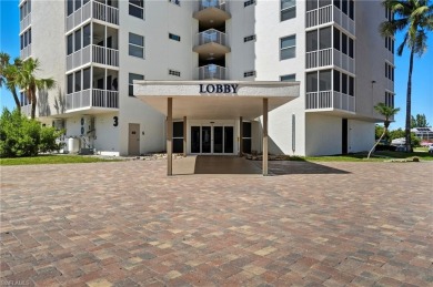 Tastefully remodeled and fully furnished 8th floor unit! This