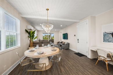Welcome to Salty Seagull at Hunter's point, stunning 3 bedroom