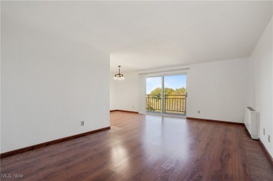 Affordable Lakeside Living with Great Amenities! Welcome home to