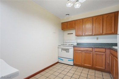 Affordable Lakeside Living with Great Amenities! Welcome home to
