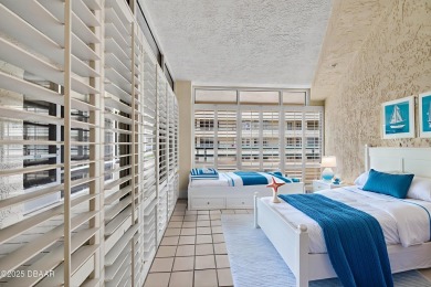 DIRECT OCEANFRONT 6TH floor corner unit in beautiful Towers lV