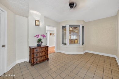 DIRECT OCEANFRONT 6TH floor corner unit in beautiful Towers lV