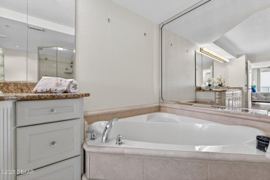 DIRECT OCEANFRONT 6TH floor corner unit in beautiful Towers lV