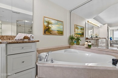 DIRECT OCEANFRONT 6TH floor corner unit in beautiful Towers lV