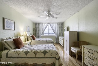 Quaint 1 bedroom, 1 1/2 bathroom with assigned, 1 car parking