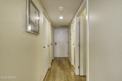 Quaint 1 bedroom, 1 1/2 bathroom with assigned, 1 car parking