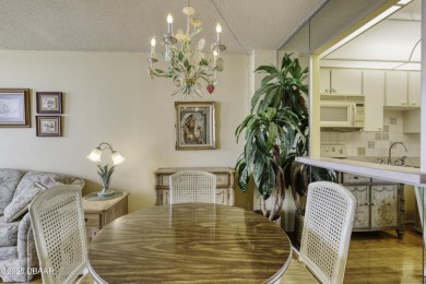 Quaint 1 bedroom, 1 1/2 bathroom with assigned, 1 car parking