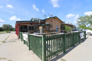 Long time family owned bar and grill with lots of on site