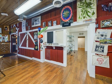 This vintage historical Red Barn in Douglas City, CA, offers a