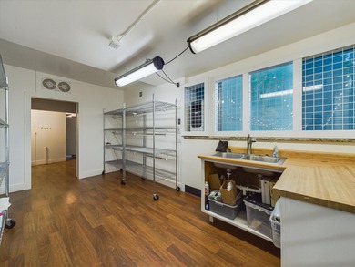 This vintage historical Red Barn in Douglas City, CA, offers a