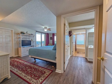 ***BE SURE TO WATCH THE VIRTUAL WALK-THRU VIDEO INCLUDED WITH