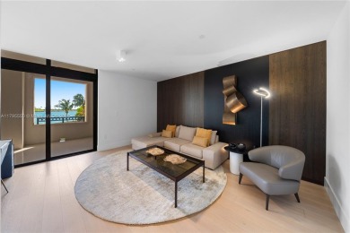 LUXURY IN MINIMALISM DESIGNED IN ELEGANT HUES OF GRAY & TAUPES