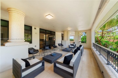 LUXURY IN MINIMALISM DESIGNED IN ELEGANT HUES OF GRAY & TAUPES