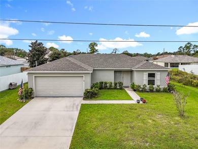 Is this possibly the sweetest home in Palm Coast? I say YES!