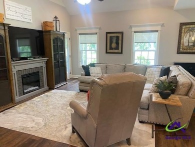 Spacious Home in a 55+ Active community in Perry GA.  2276 sq