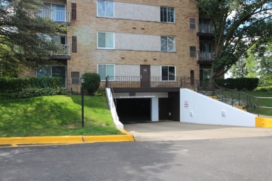 Great Willow Creek value! 1st floor unit with pretty view and