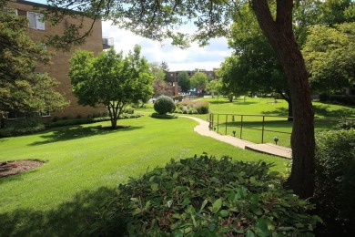 Great Willow Creek value! 1st floor unit with pretty view and