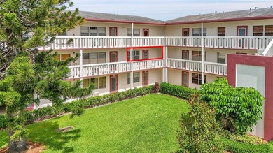 Immaculate, Light, Bright & RENOVATED CORNER; 2 bedrooms 1 1/2