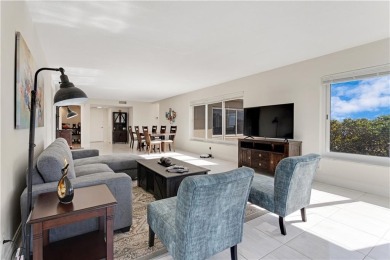 Beautiful Atlantic Ocean and Hugh Taylor Birch State Park views