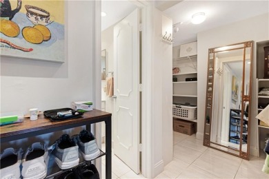 Beautiful Atlantic Ocean and Hugh Taylor Birch State Park views