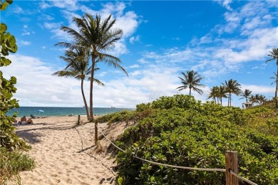 Beautiful Atlantic Ocean and Hugh Taylor Birch State Park views