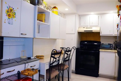 Welcome to your new home in the heart of Pembroke Pines! This