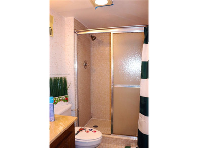 Welcome to your new home in the heart of Pembroke Pines! This