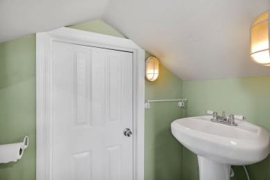 Enjoy your tropical retreat in the heart of Old Town Key West