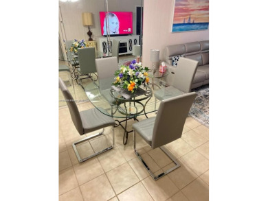 OCEAN ACCEES ,GREAT INVESTMENT PROPERTY. this beautiful and