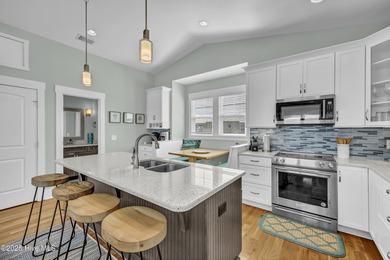 Welcome to your coastal retreat in the highly desirable SeaView