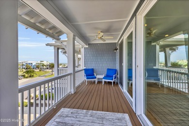 Welcome to your coastal retreat in the highly desirable SeaView