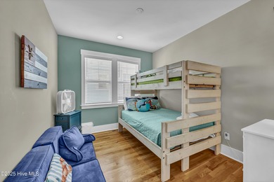 Welcome to your coastal retreat in the highly desirable SeaView