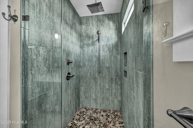 Welcome to your coastal retreat in the highly desirable SeaView