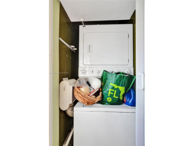 YOUR PERFECT 2ND HOME OR JUST ENJOY YOUR RETIREMENT LIVING WHILE