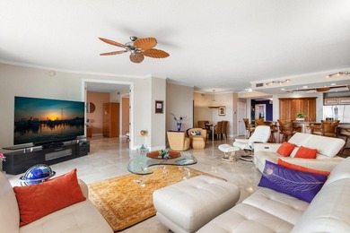 3 BEDROOMS, 2.5 BATHS, LARGE 2 CAR GARAGE AND A BOAT SLIP!