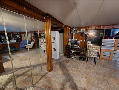 MOTIVATED SELLER Offering a 1 YEAR WARRANTY! Unique Gulf Access