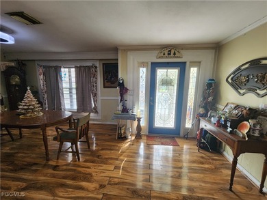 MOTIVATED SELLER Offering a 1 YEAR WARRANTY! Unique Gulf Access