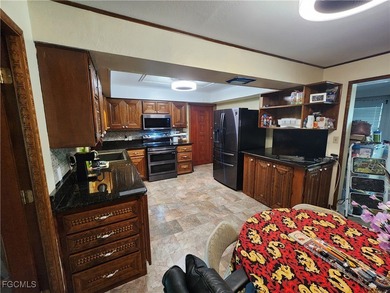 MOTIVATED SELLER Offering a 1 YEAR WARRANTY! Unique Gulf Access