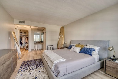 Beautiful condo on beach/ocean with exceptional views and close