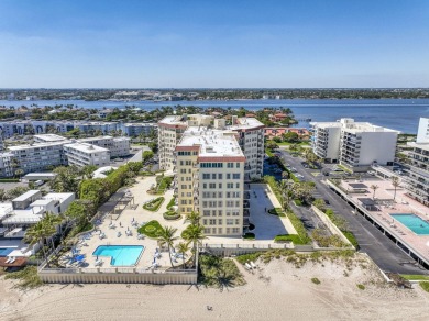 Beautiful condo on beach/ocean with exceptional views and close