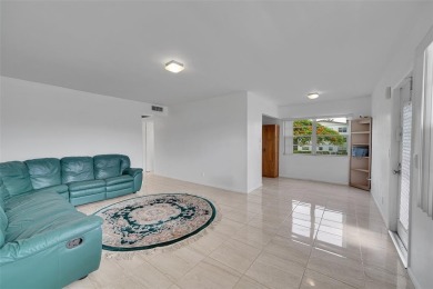 Immaculate, Light, Bright & RENOVATED CORNER; 2 bedrooms 1 1/2