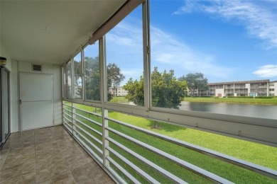 Immaculate, Light, Bright & RENOVATED CORNER; 2 bedrooms 1 1/2