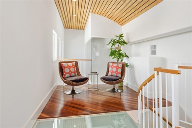 Exquisite Gulf-front penthouse, a private full-floor residence