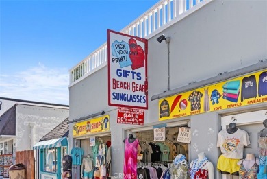 Coastal Luxury on the Newport Peninsula
Experience the essence