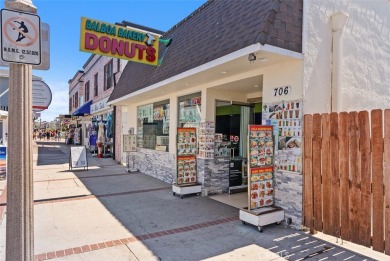 Coastal Luxury on the Newport Peninsula
Experience the essence