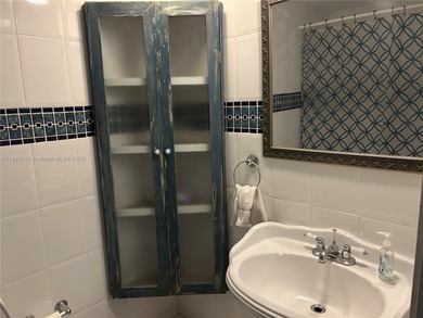 Beautiful 2bed/2bath apartment with excellent location, close to