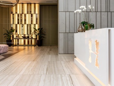 HYDE BEACH HOUSE 5 ***** Luxury corner in the best line 08 in an